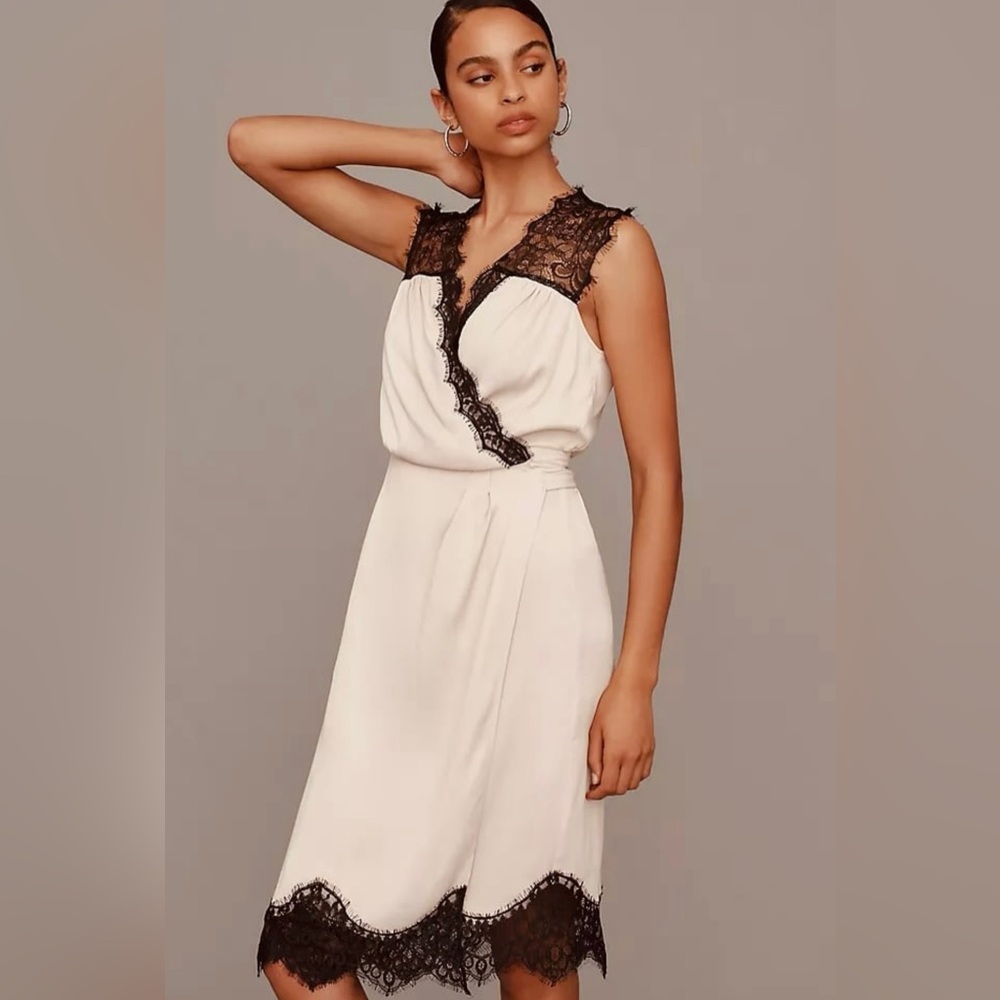 ANTHROPOLOGIE Sleeveless V-Neck Lace Wrap Midi Dress NWT Size Medium